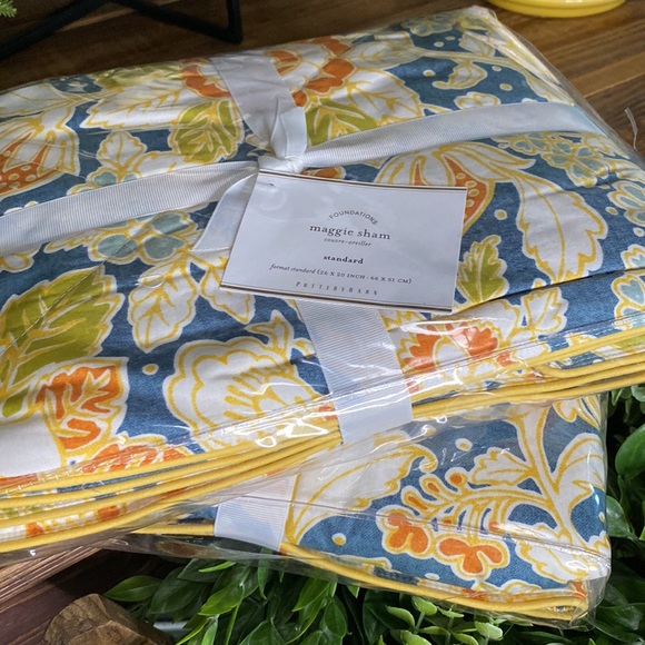 Pottery Barn Maggie Floral Batted Side Tie Standard Shams - Set of two - Picture 10 of 16